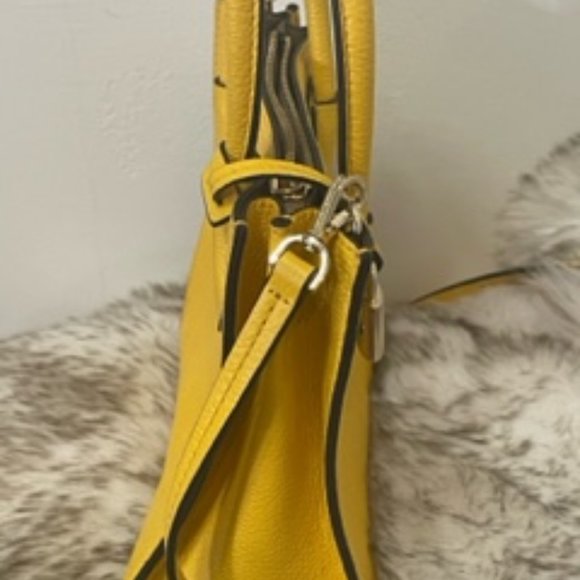 Yellow Leather Michael Kors Small Shoulder/Crossbody Bag - Picture 2 of 7